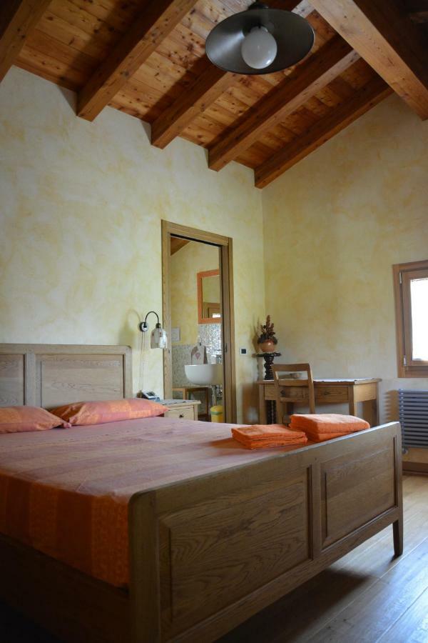 Casale Del Leon Villa โตโล ภายนอก รูปภาพ